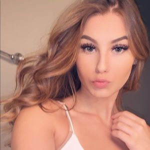 Meet your Posher, Keri